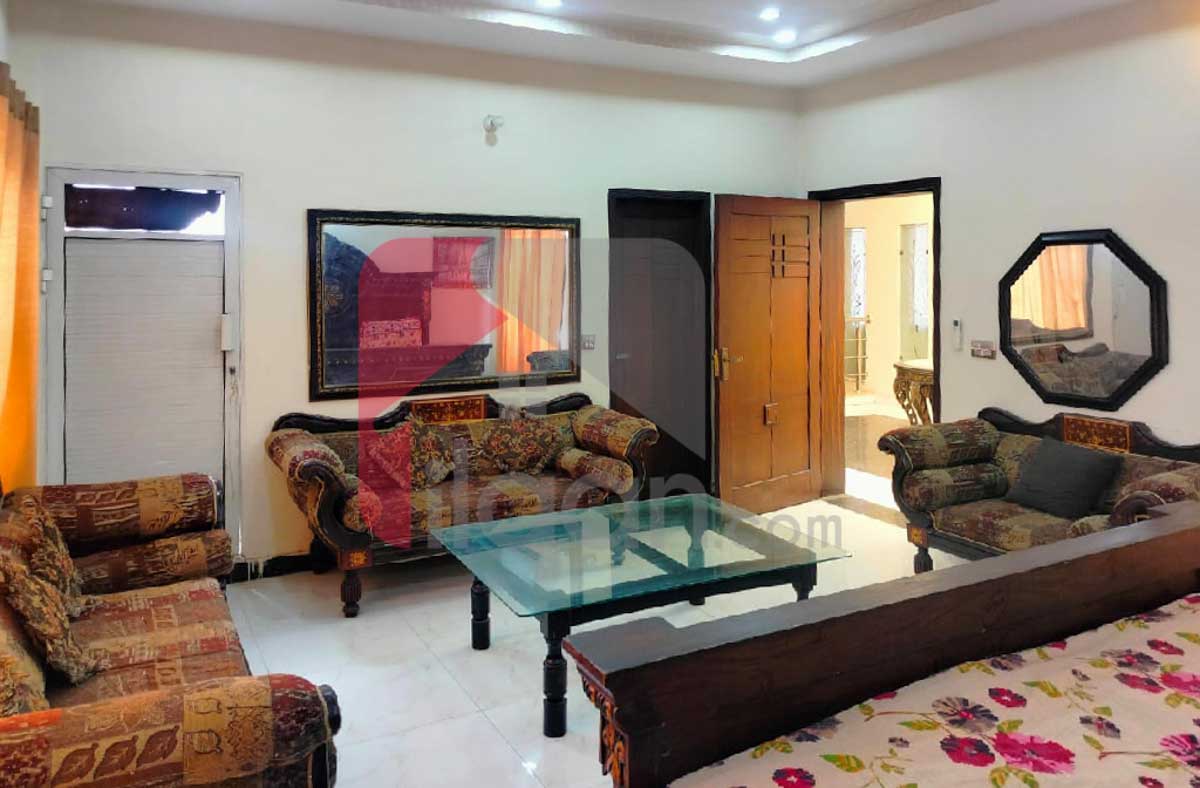 1 Kanal House for Sale in Block J, Phase 6, DHA Lahore