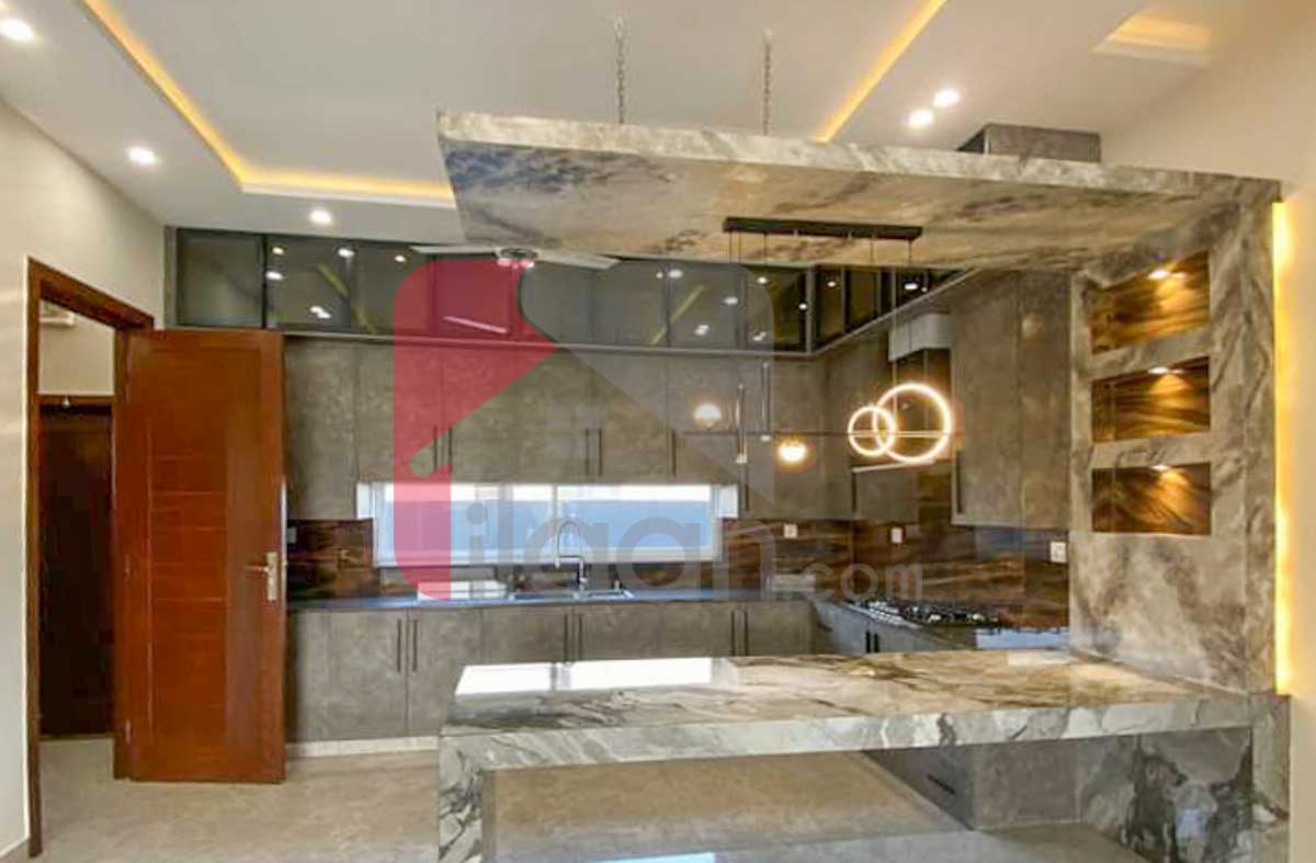 1 Kanal House for Sale in Block J, Phase 6, DHA Lahore