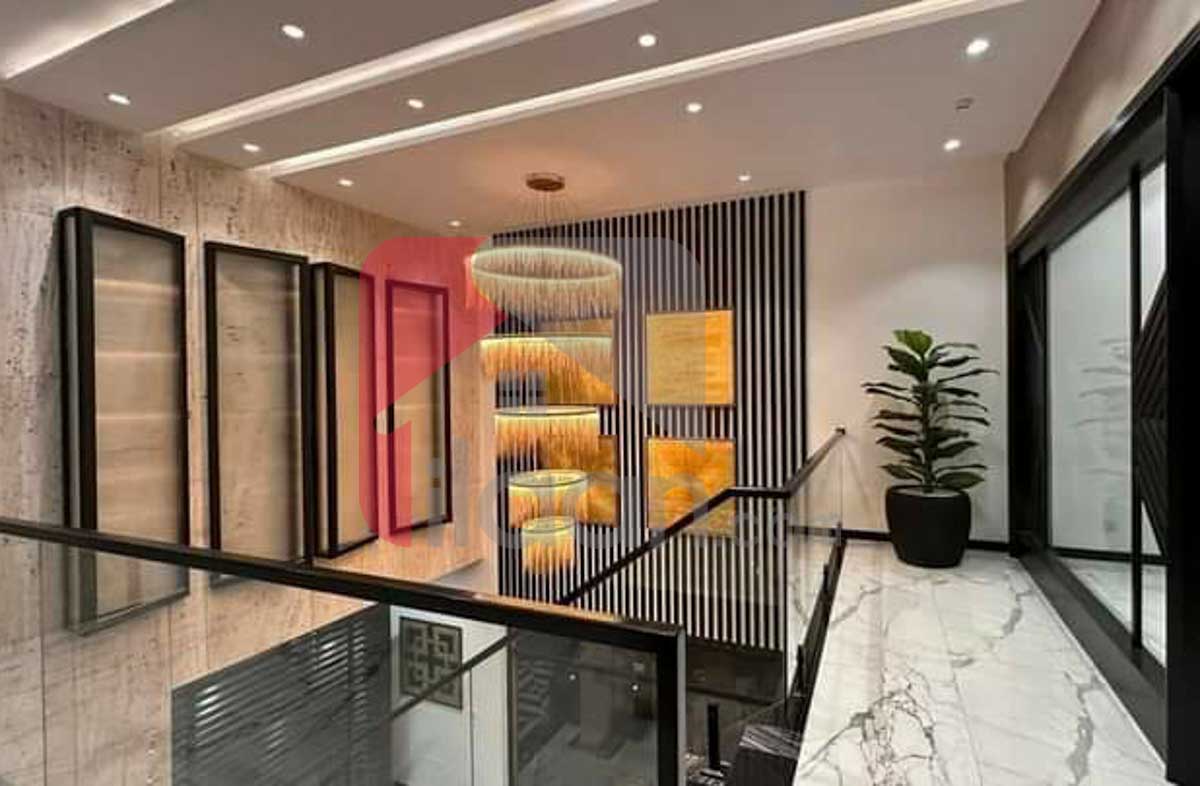 1 Kanal House for Sale in Block J, Phase 6, DHA Lahore
