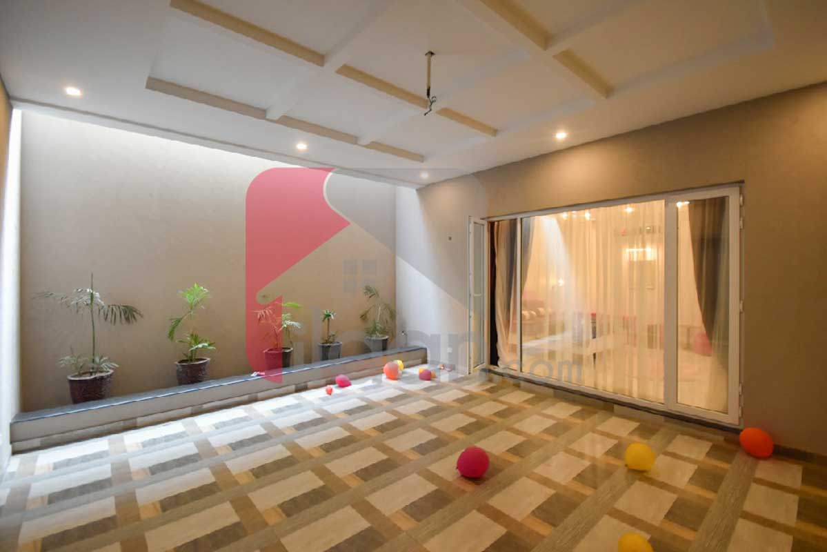 1 Kanal House for Sale in Phase 6, DHA Lahore