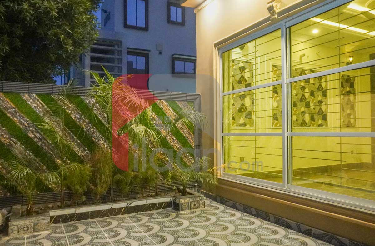 10 Marla House for Sale in Eastern Block, Phase 1, Bahria Orchard, Lahore