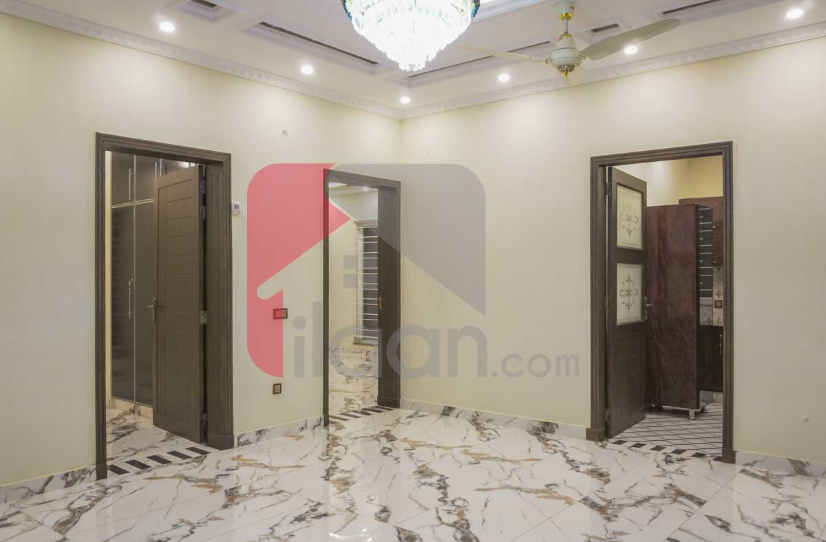 10 Marla House for Sale in Eastern Block, Phase 1, Bahria Orchard, Lahore