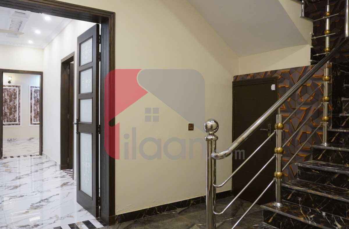 10 Marla House for Sale in Eastern Block, Phase 1, Bahria Orchard, Lahore