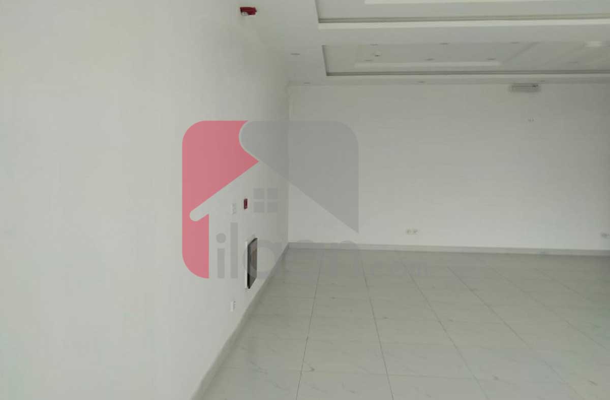 4 Marla Office for Rent in Block B, Phase 8, DHA Lahore