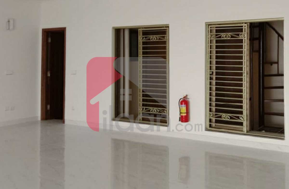 4 Marla Building for Rent in Block A, Phase 6, DHA Lahore