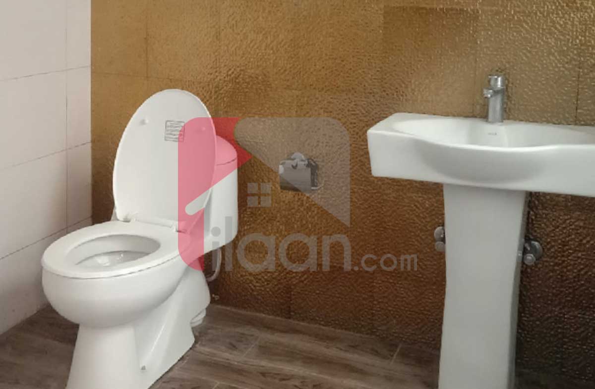 4 Marla Office for Rent in Block B, Phase 8 - Commercial Broadway, DHA Lahore