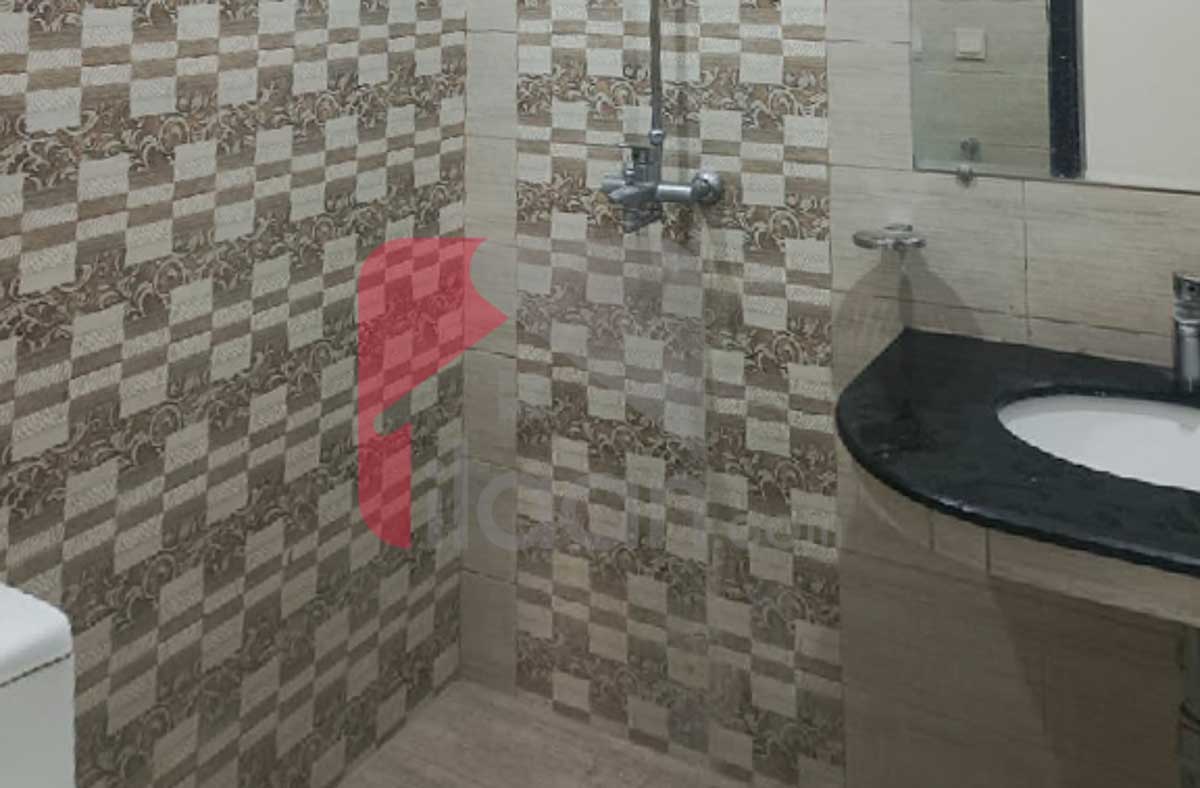 10 Marla House for Rent in Phase 8, DHA Lahore