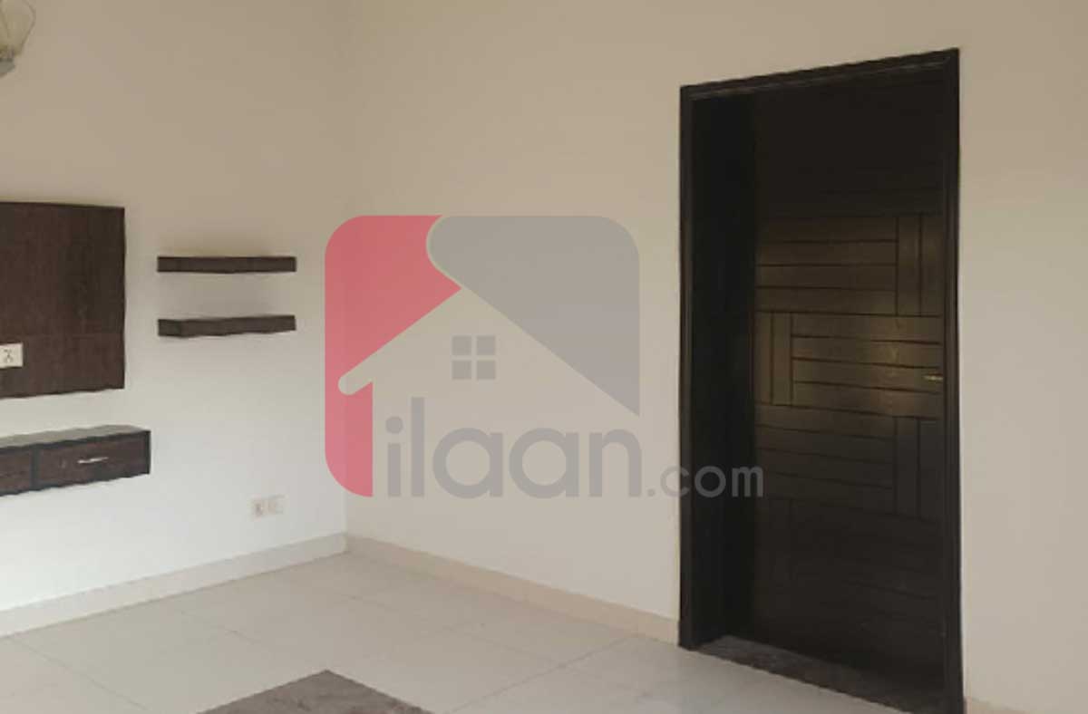 10 Marla House for Rent in Phase 8, DHA Lahore