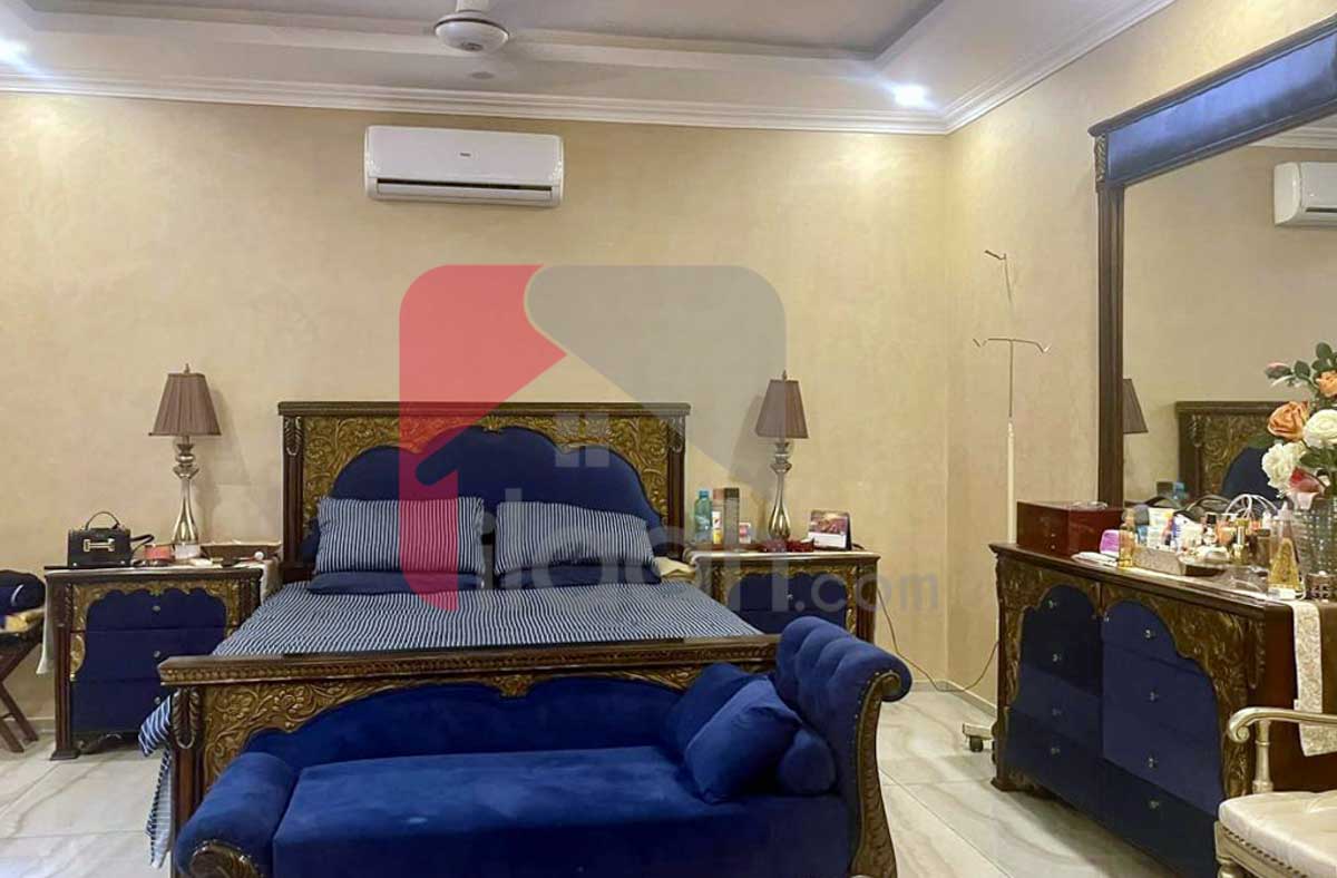 1000 Sq.yd House for Sale in Phase 5, DHA Karachi