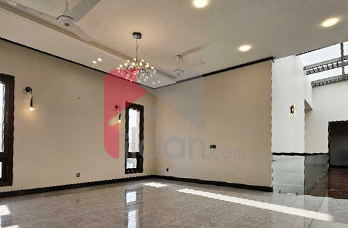 500 Sq.yd House for Sale in Bukhari Commercial Area, Phase 6, DHA Karachi