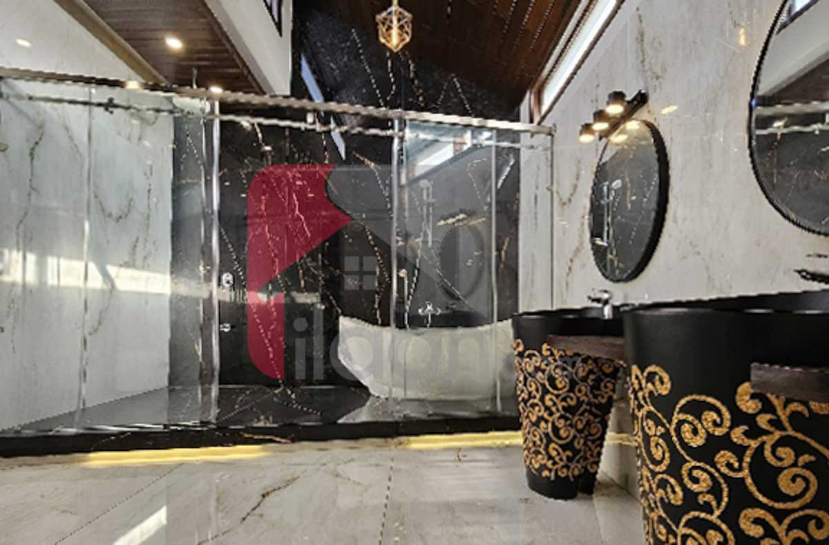 500 Sq.yd House for Sale in Bukhari Commercial Area, Phase 6, DHA Karachi