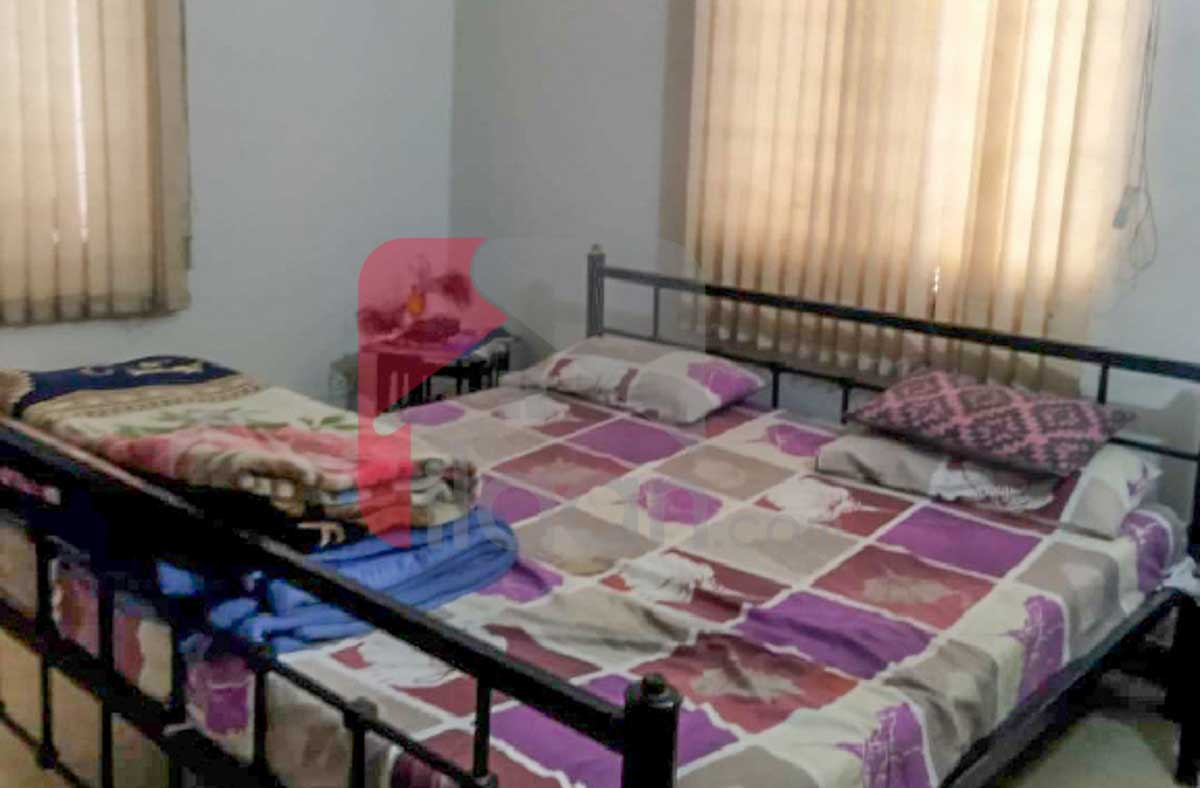 300 Sq.yd House for Sale in Phase 4, DHA Karachi