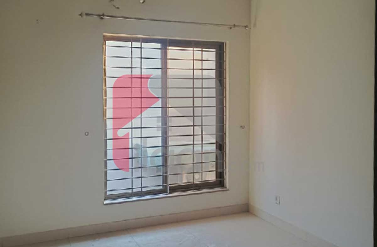 10 Marla House for Rent in Phase 8 - Air Avenue, DHA Lahore