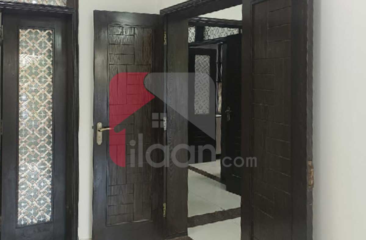 10 Marla House for Rent in Phase 8 - Air Avenue, DHA Lahore