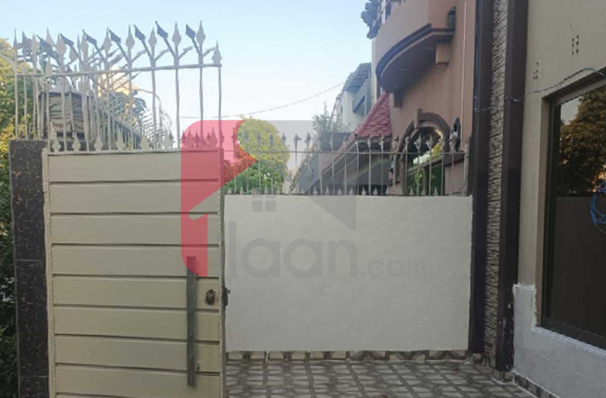 10 Marla House for Rent in Phase 8 - Air Avenue, DHA Lahore