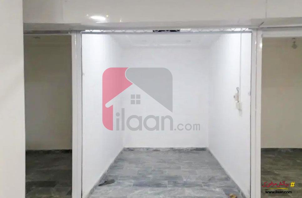 0.4 Marla Shop for Sale in Katchery Bazar, Faisalabad