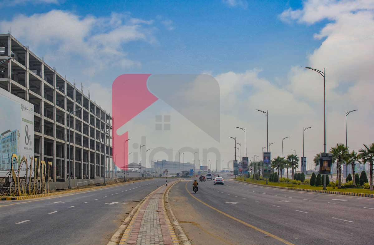 210 Sq.ft Shop for Sale (Lower Ground Floor) in Takmeel Square, Block N, Phase 1, DHA Bahawalpur