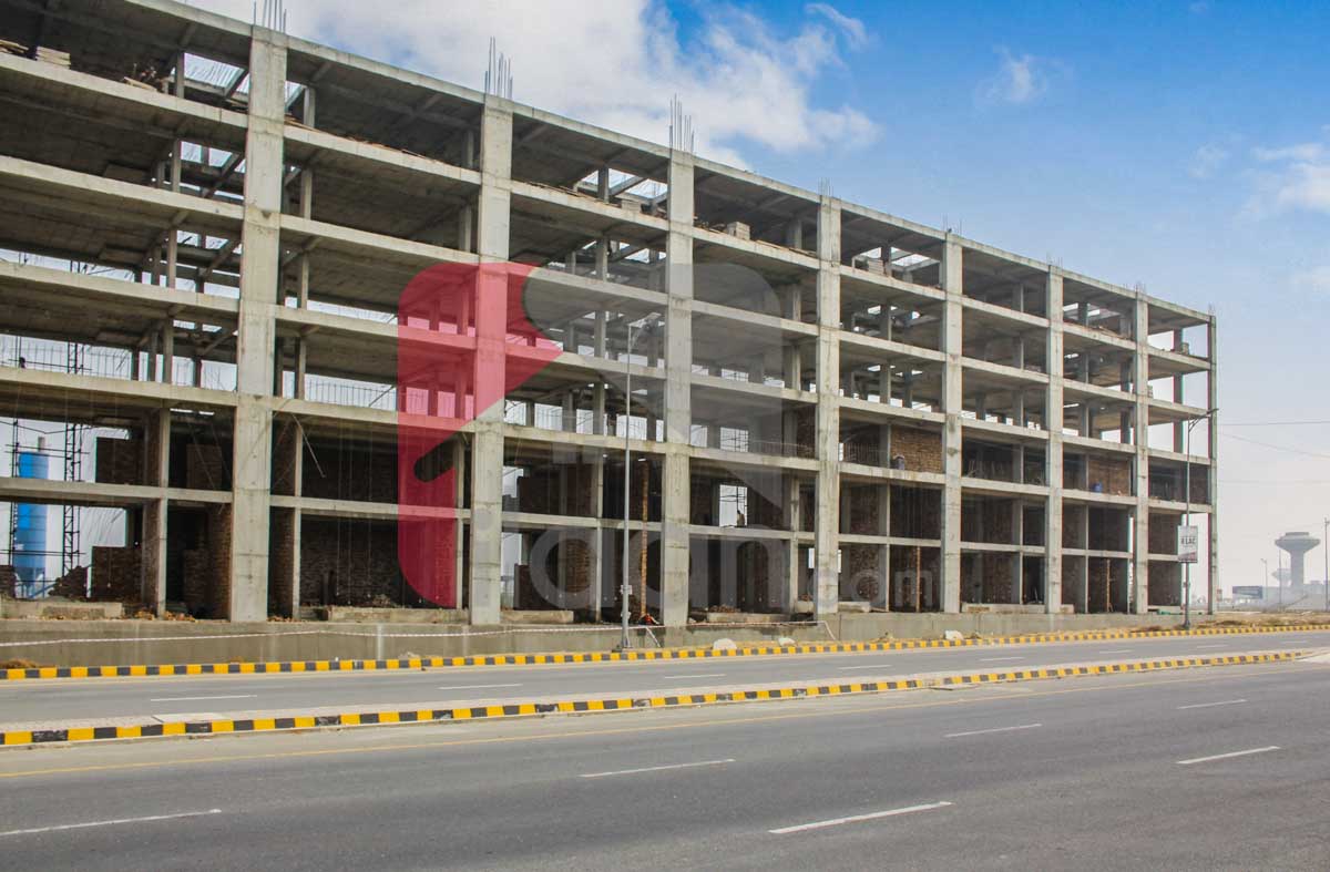 210 Sq.ft Shop for Sale (Lower Ground Floor) in Takmeel Square, Block N, Phase 1, DHA Bahawalpur