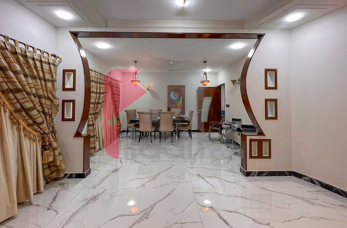 500 Sq.yd House for Sale in Bukhari Commercial Area, Phase 6, DHA Karachi