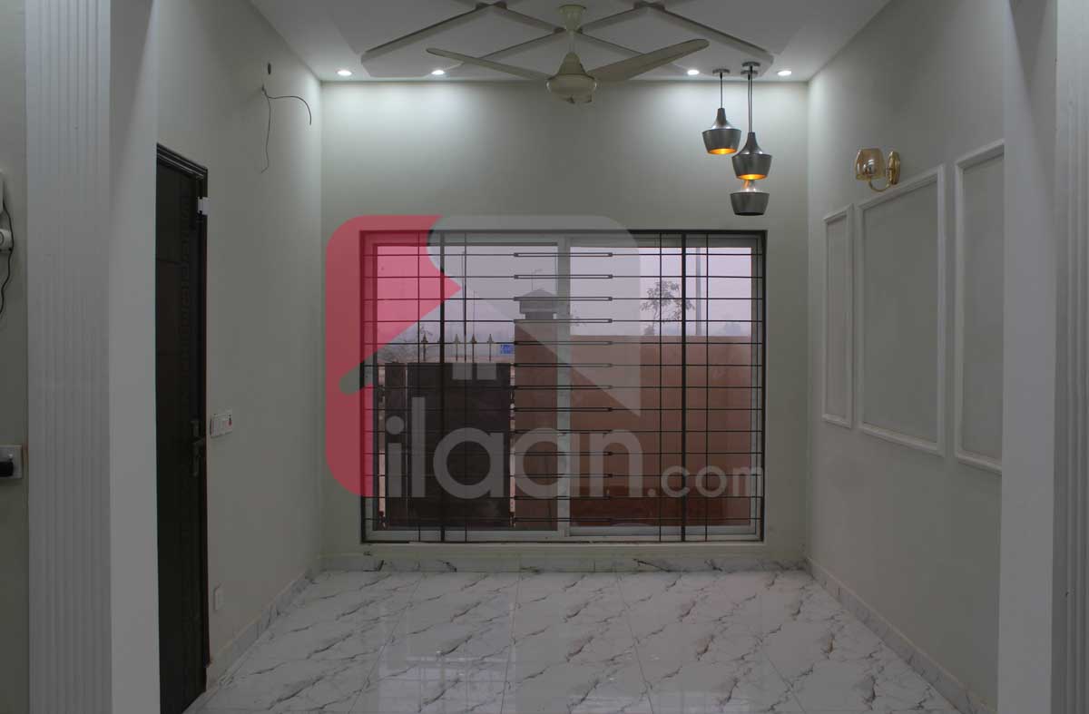 5.5 Marla House for Sale in Block D, Phase 2, Bahria Orchard, Lahore