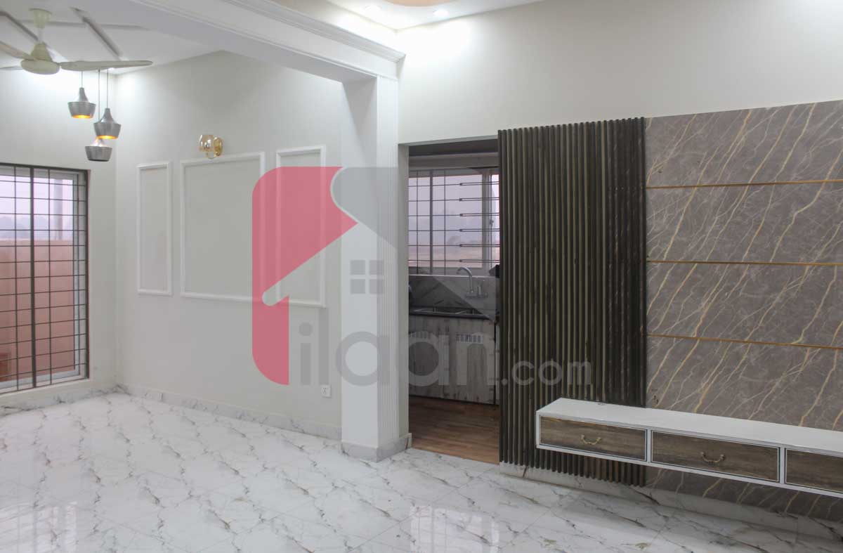 5.5 Marla House for Sale in Block D, Phase 2, Bahria Orchard, Lahore