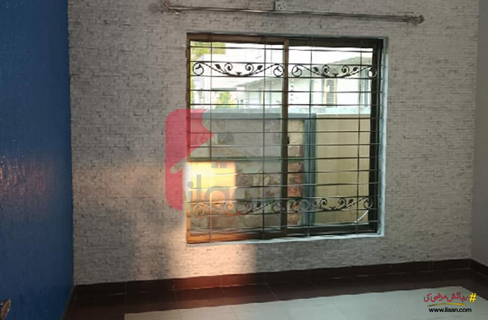10 Marla House for Rent in Phase 8 - Air Avenue, DHA Lahore