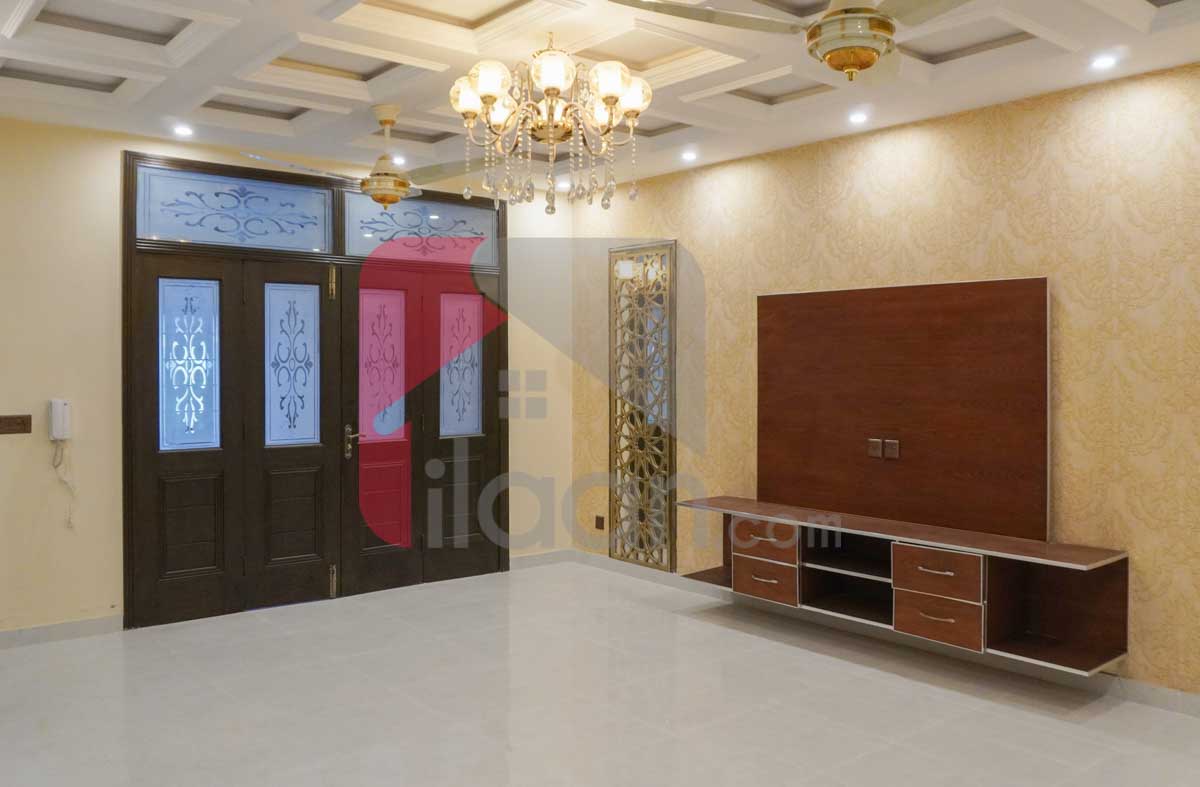 7.5 Marla House for Sale in Block P, Phase 2, Johar Town, Lahore