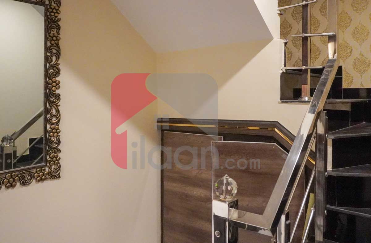 7.5 Marla House for Sale in Block P, Phase 2, Johar Town, Lahore