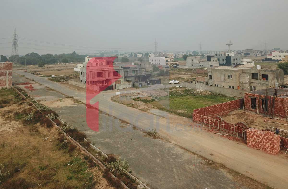 1 Kanal Plot for Sale in Block Q, Khayaban-e-Amin, Lahore