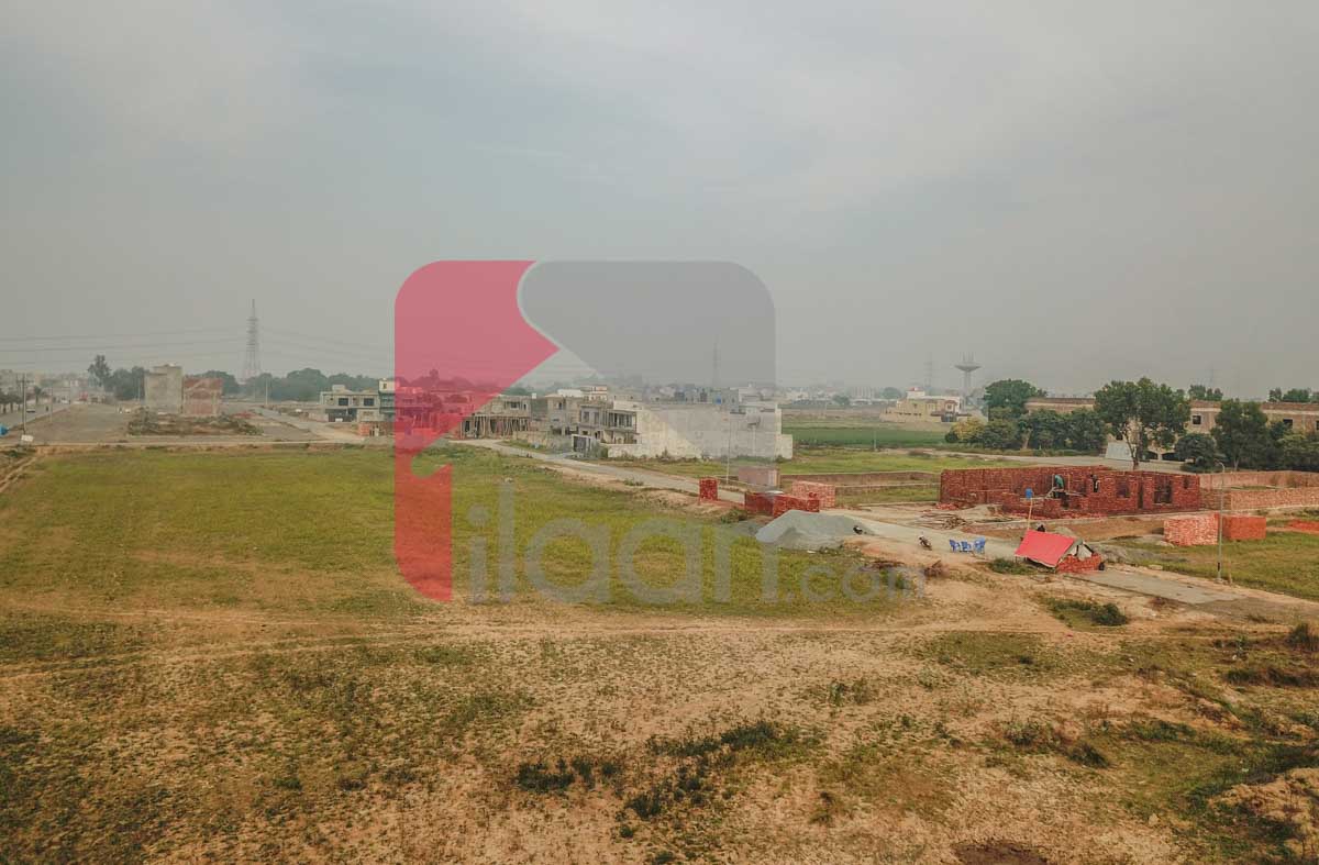1 Kanal Plot for Sale in Block Q, Khayaban-e-Amin, Lahore