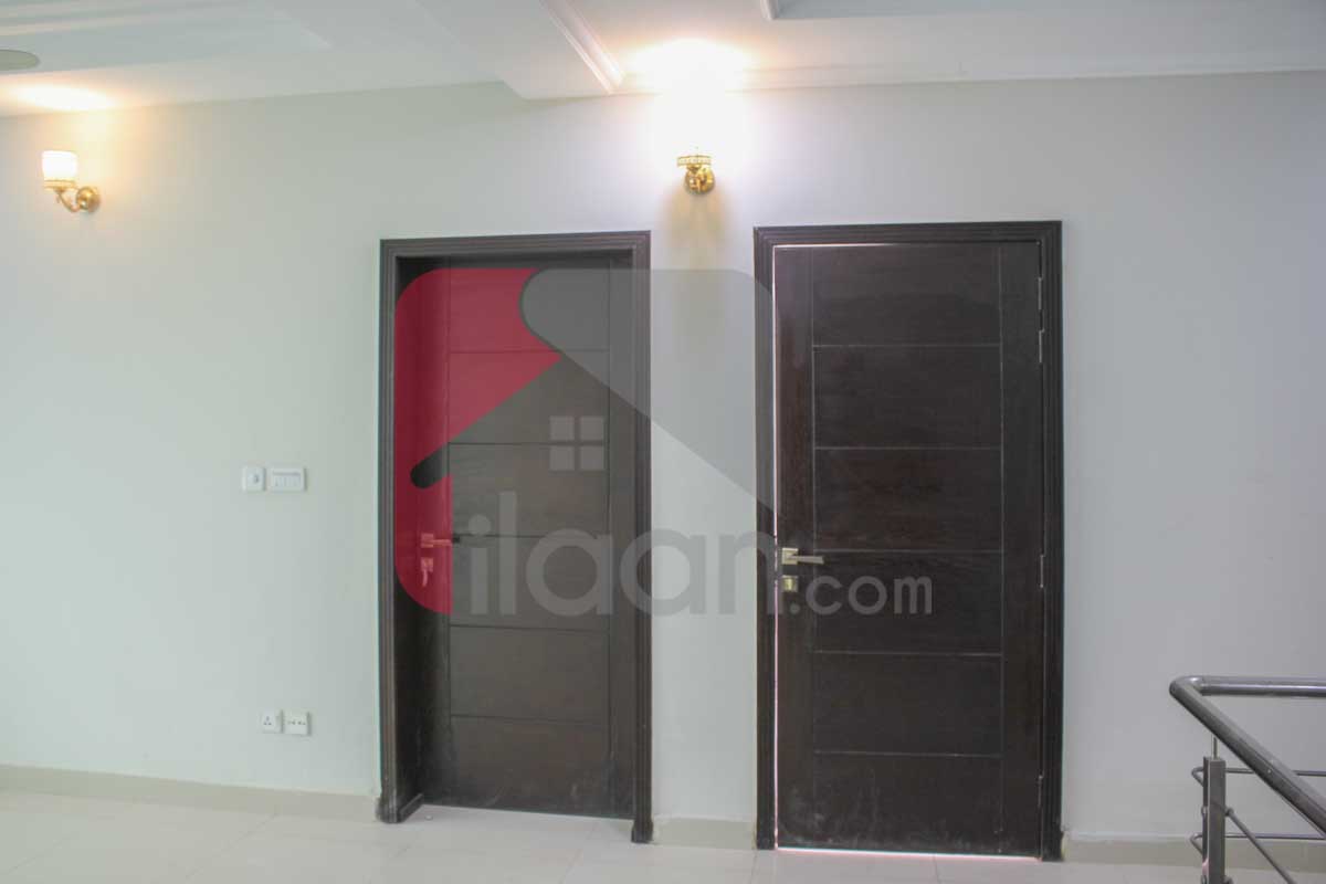 9 Marla Villa for Sale in Block D, Phase 1, DHA Bahawalpur