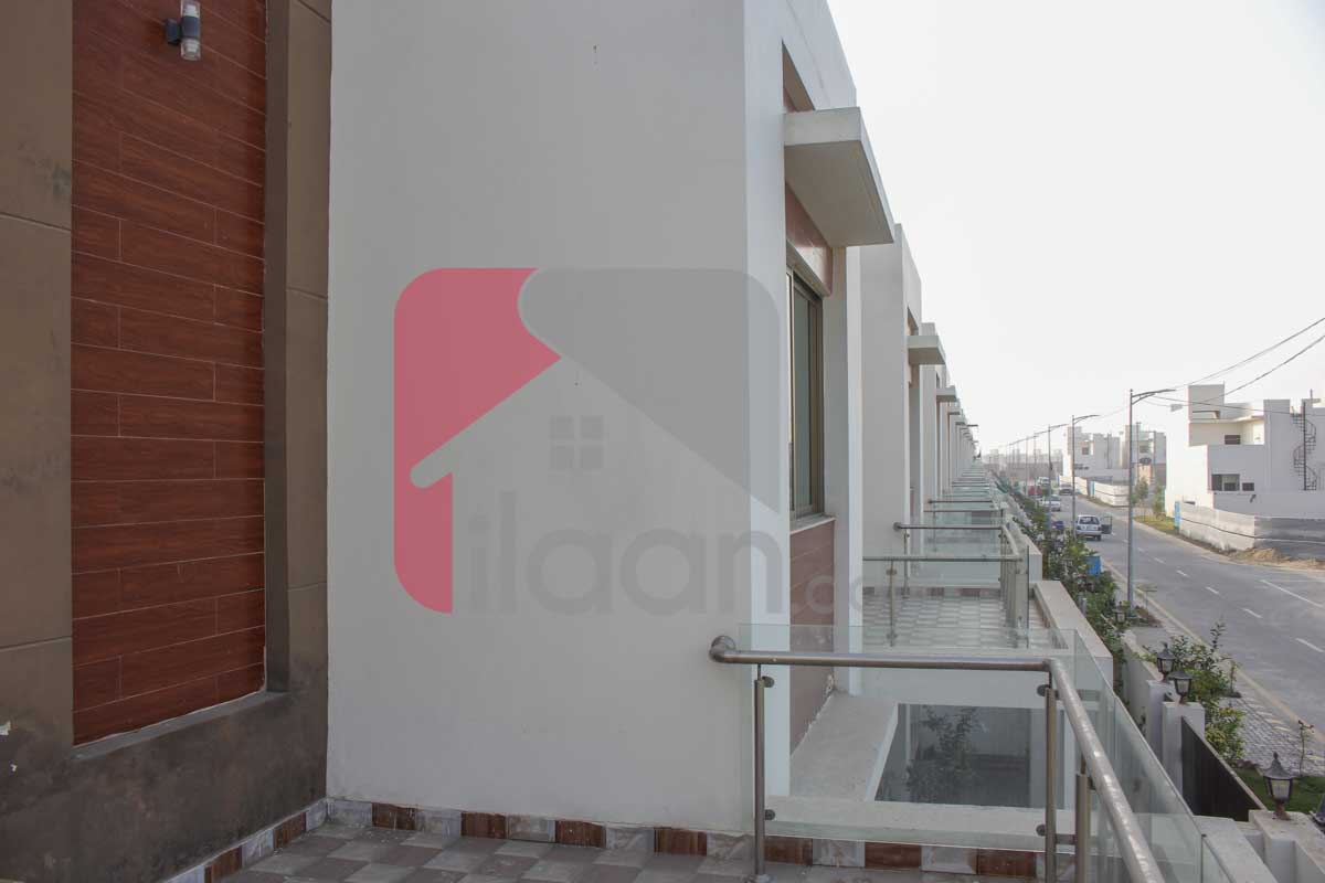 9 Marla Villa for Sale in Block D, Phase 1, DHA Bahawalpur