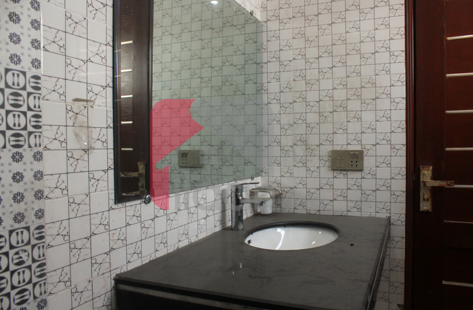 8 Marla Building for Rent in Block B, Eden City, Lahore
