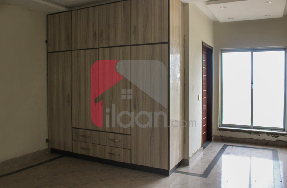 8 Marla Building for Rent in Block B, Eden City, Lahore