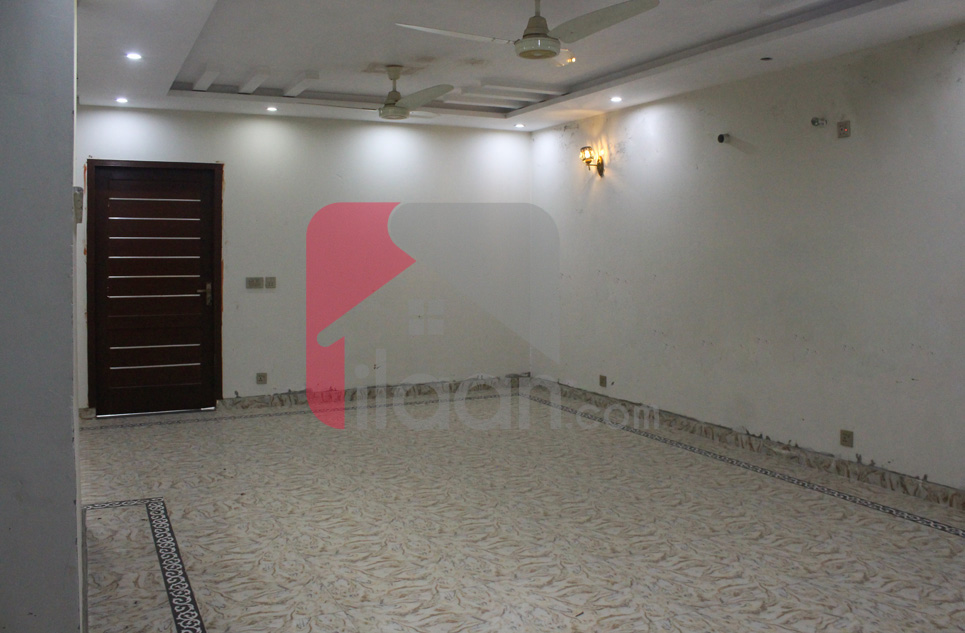 8 Marla Building for Rent in Block B, Eden City, Lahore