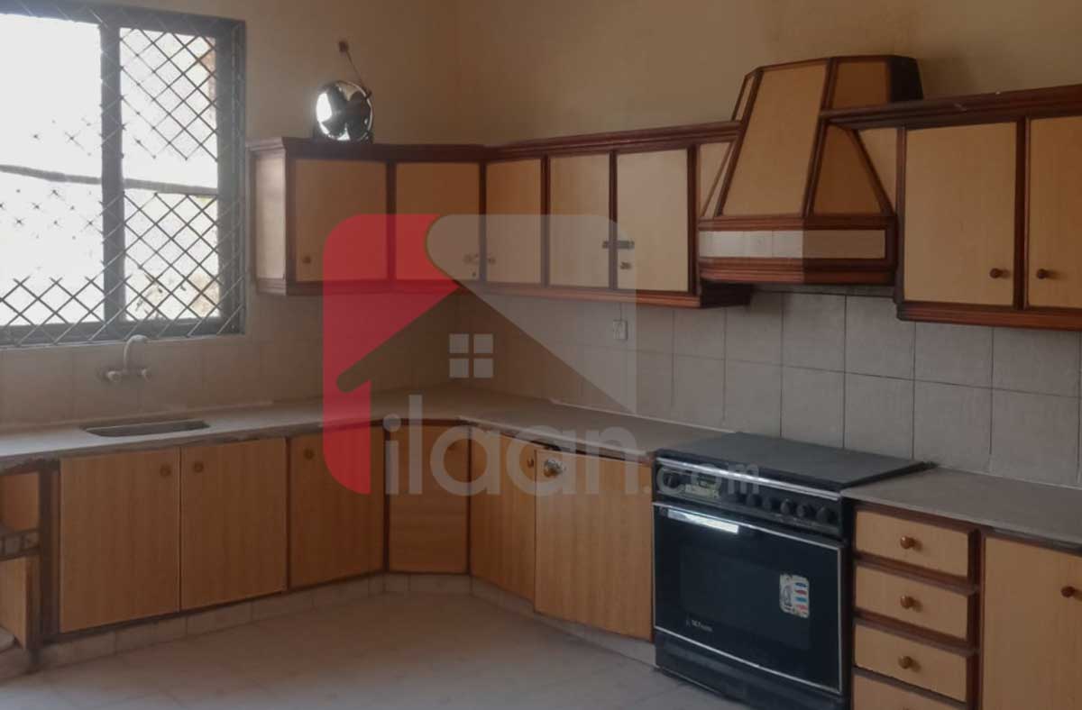 500 Sq.yd House for Rent in Ittehad Commercial Area, Phase 6, DHA, Karachi