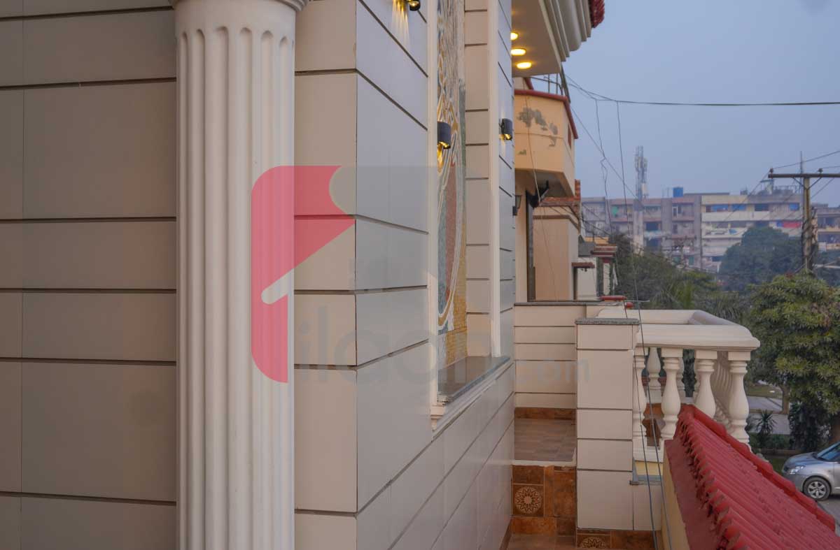 12 Marla House for Sale in Block J, Phase 2, Johar Town, Lahore