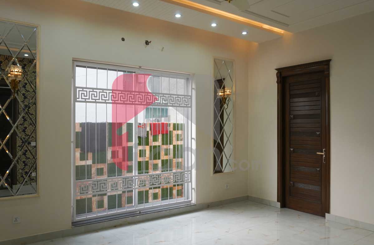 12 Marla House for Sale in Block J, Phase 2, Johar Town, Lahore