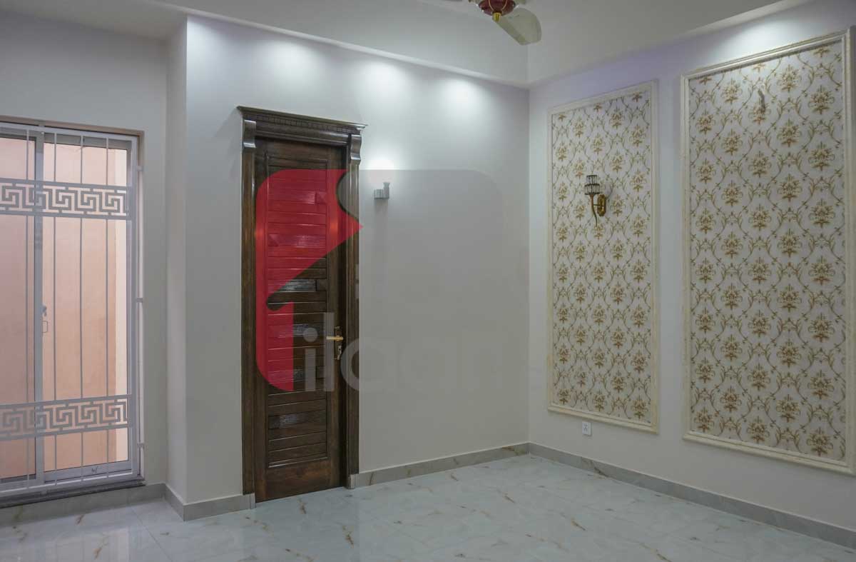 12 Marla House for Sale in Block J, Phase 2, Johar Town, Lahore