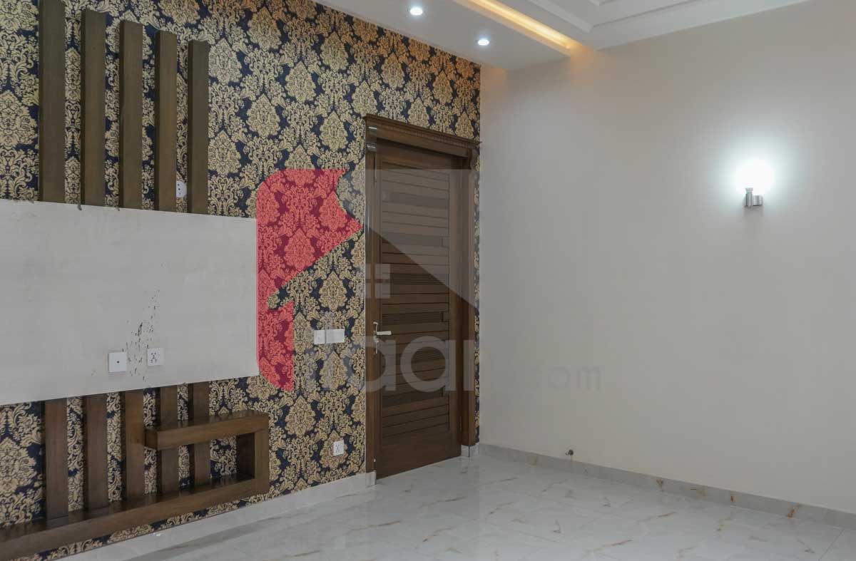 12 Marla House for Sale in Block J, Phase 2, Johar Town, Lahore