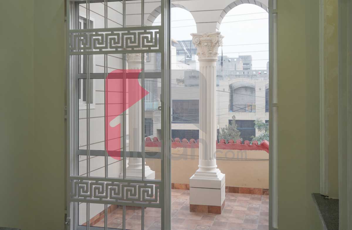 12 Marla House for Sale in Block J, Phase 2, Johar Town, Lahore
