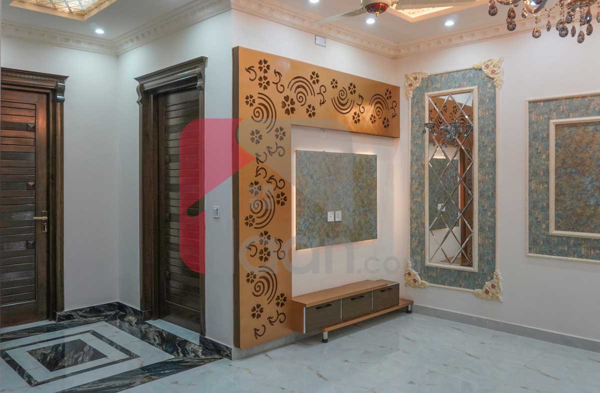 12 Marla House for Sale in Block J, Phase 2, Johar Town, Lahore
