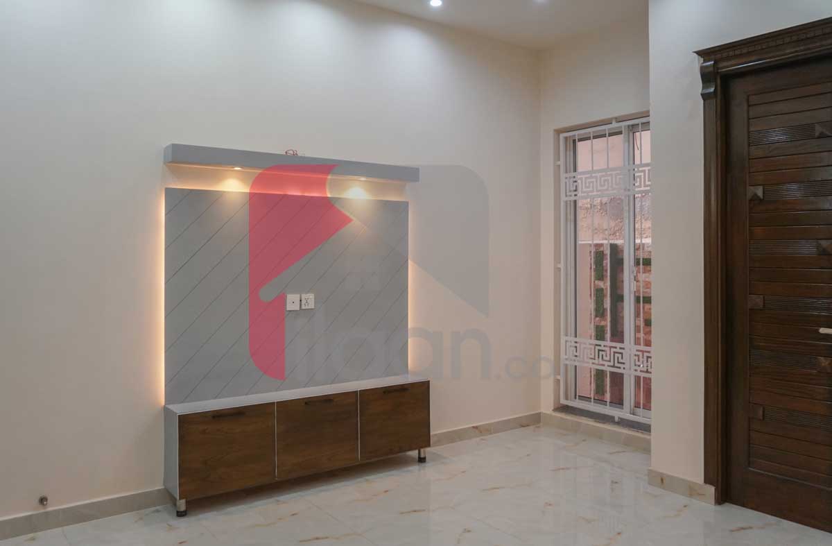 12 Marla House for Sale in Block J, Phase 2, Johar Town, Lahore