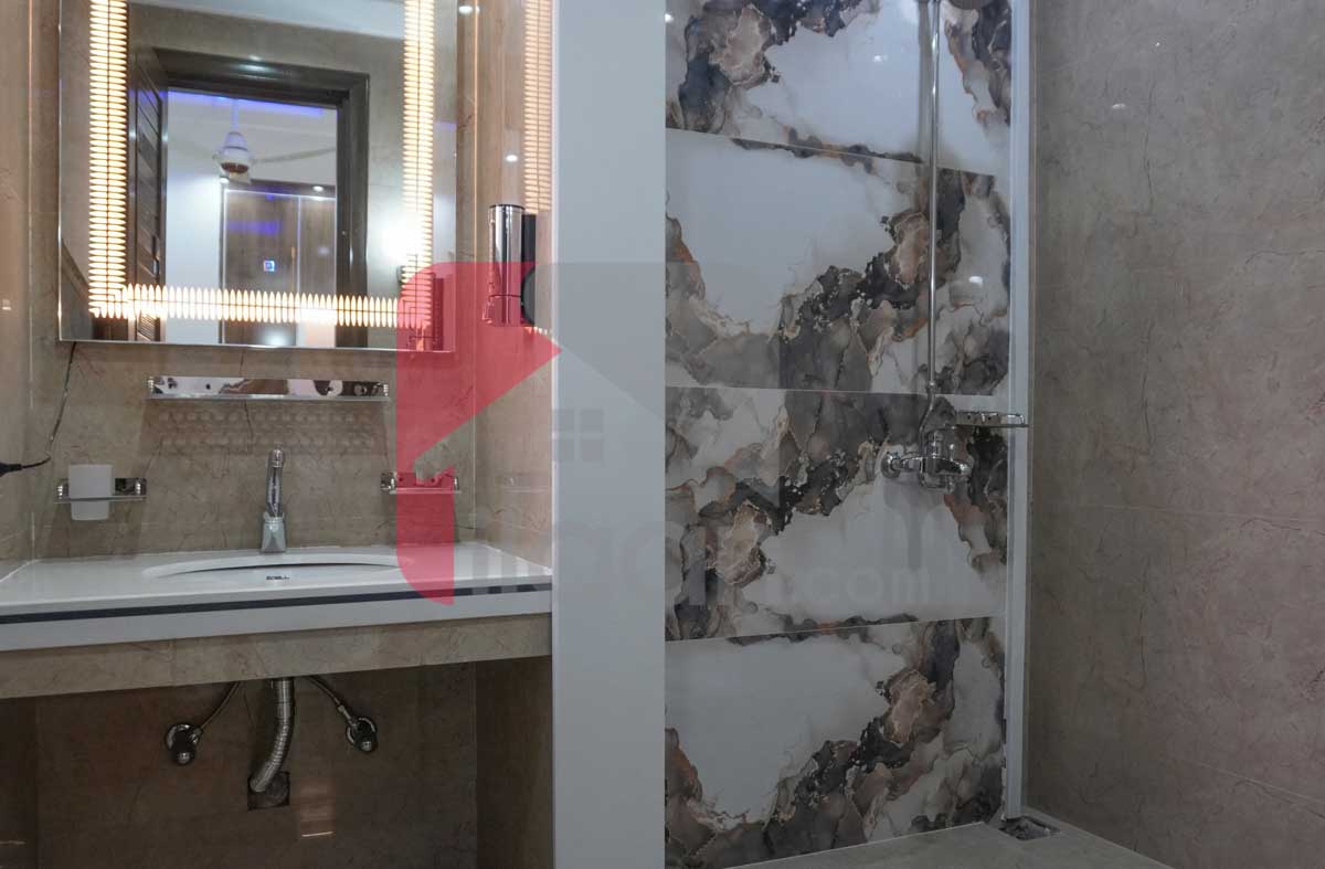 12 Marla House for Sale in Block J, Phase 2, Johar Town, Lahore