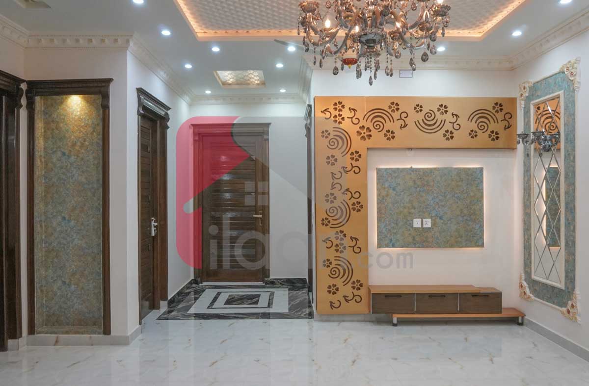 12 Marla House for Sale in Block J, Phase 2, Johar Town, Lahore