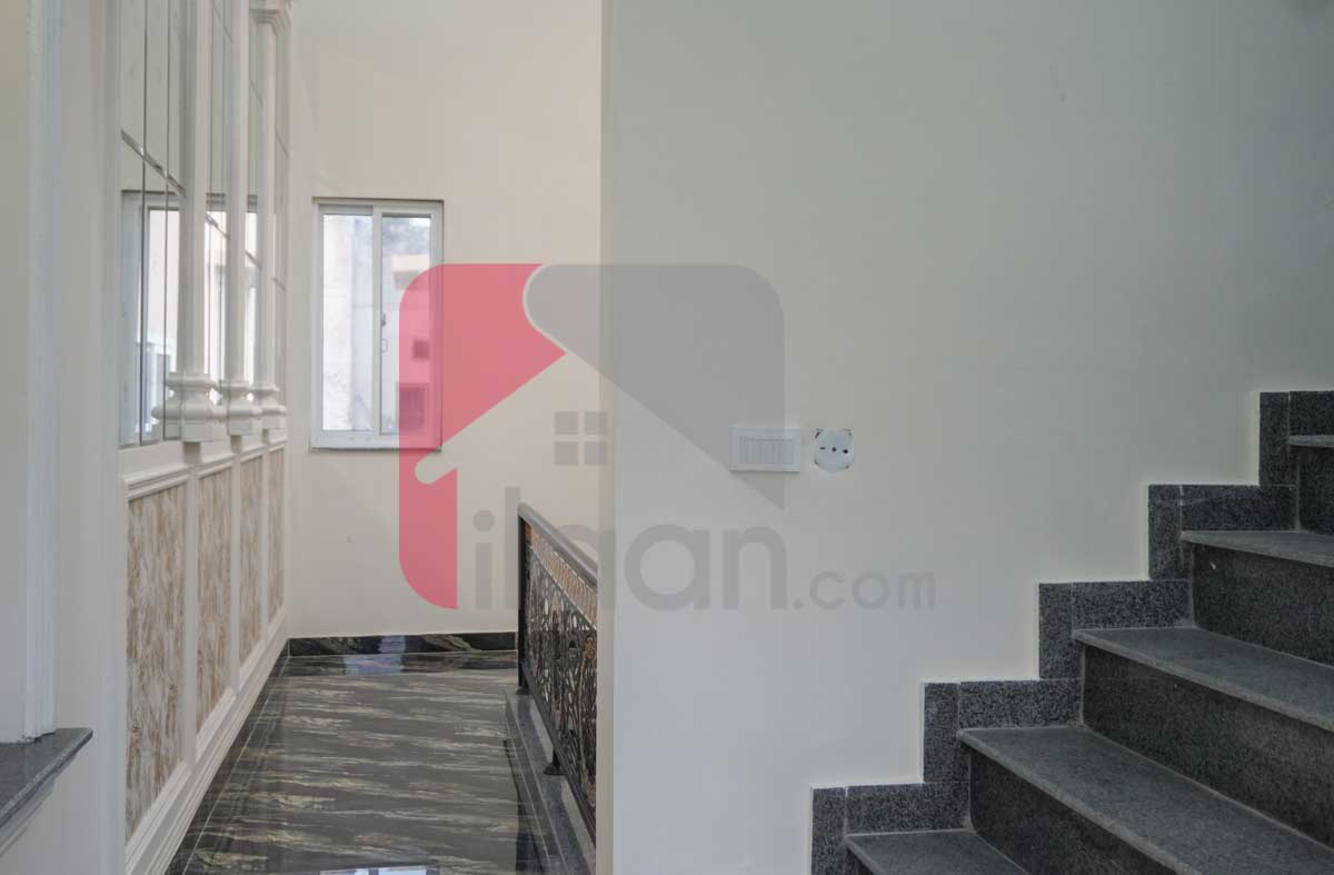 12 Marla House for Sale in Block J, Phase 2, Johar Town, Lahore