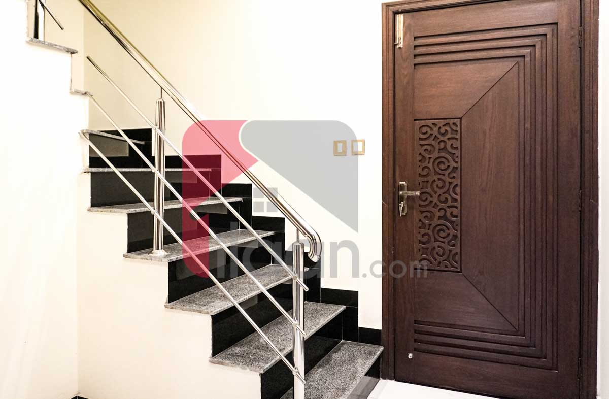 10 Marla House for Sale in Block F2, Phase 1, Johar Town, Lahore