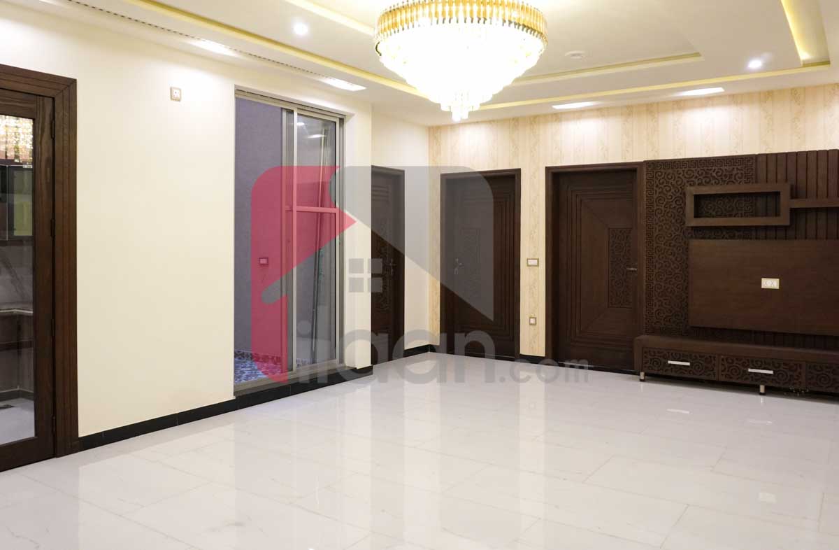 10 Marla House for Sale in Block F2, Phase 1, Johar Town, Lahore