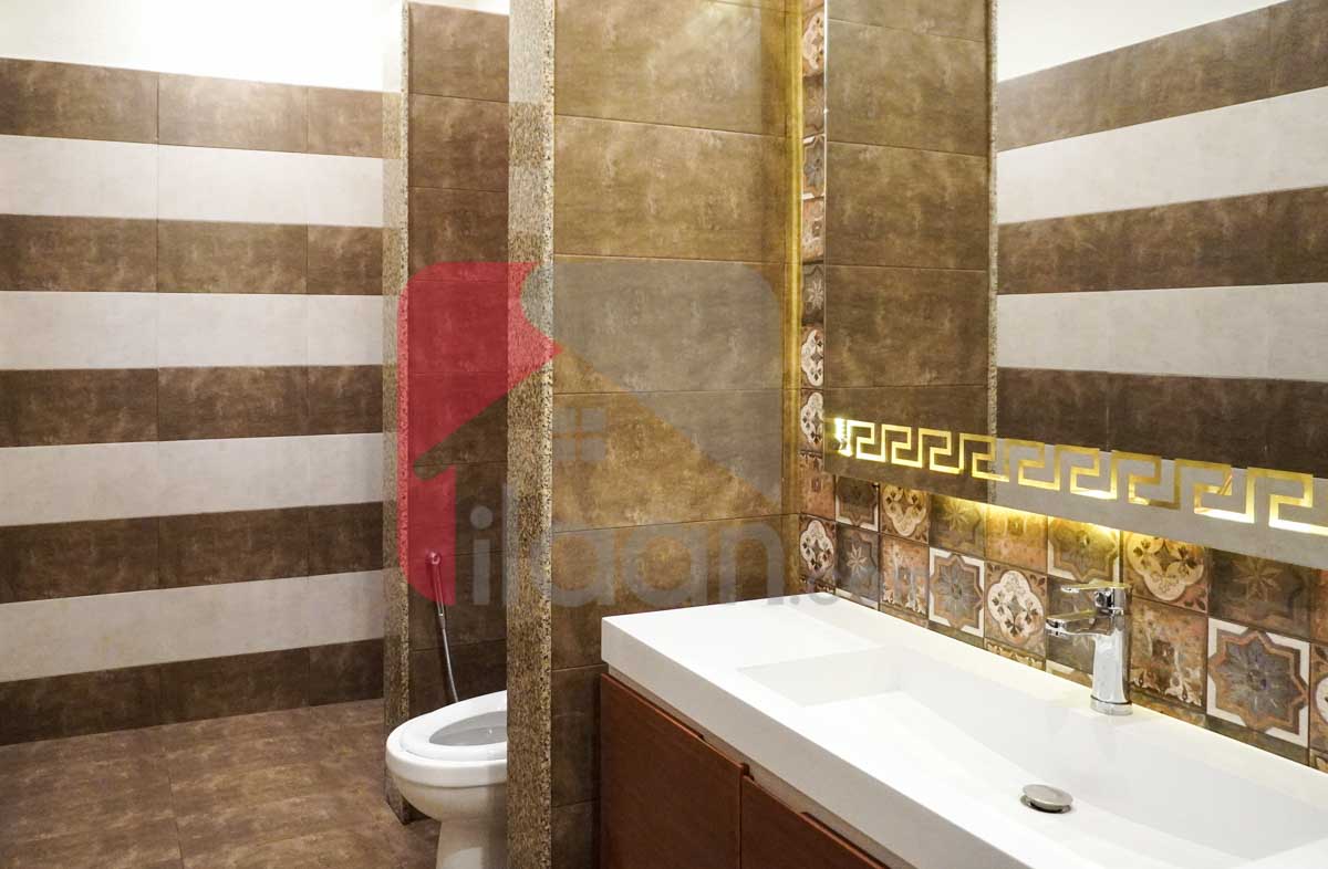 10 Marla House for Sale in Block F2, Phase 1, Johar Town, Lahore