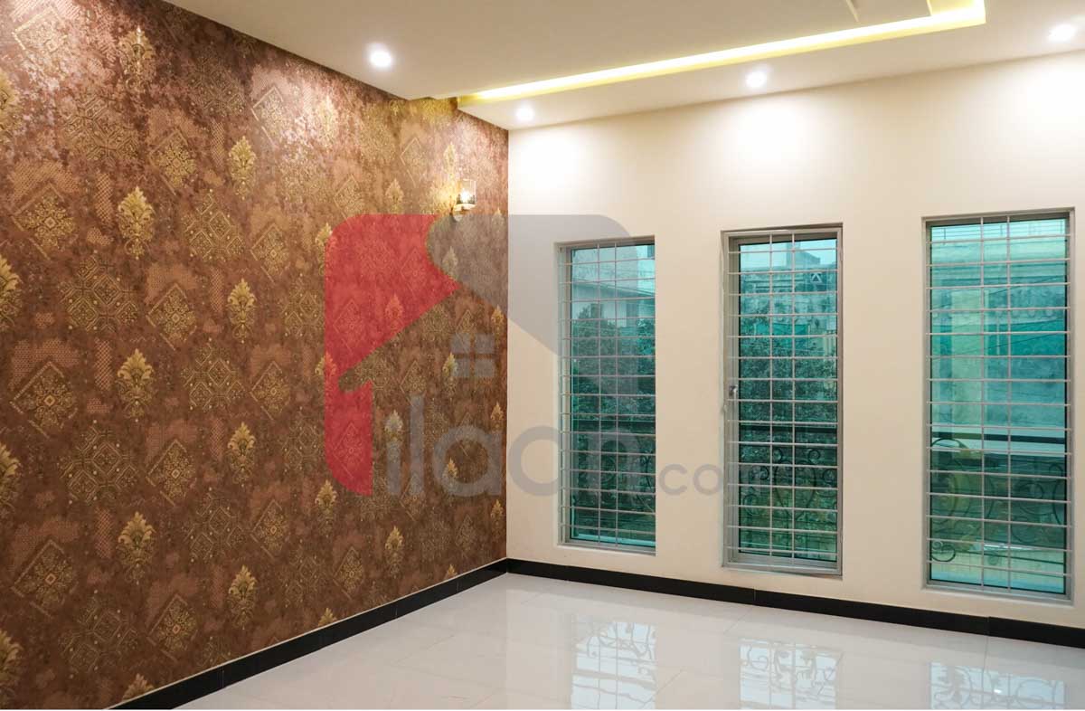 10 Marla House for Sale in Block F2, Phase 1, Johar Town, Lahore